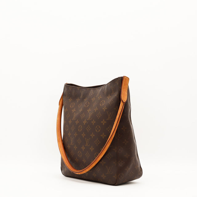 Louis Vuitton Looping GM vue trois quarts droite anse vachette patinée — AMANA Vintage