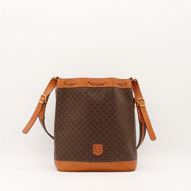 Sac seau Celine Macadam toile monogrammée marron cuir cognac vue de face occasion authentique — AMANA Vintage
