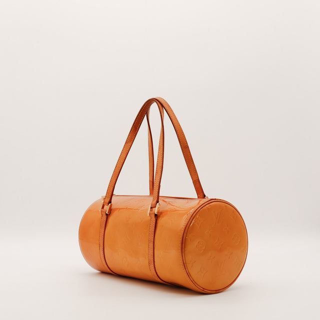Louis Vuitton Bedford Vernis caramel vue de trois-quarts dos — AMANA Vintage