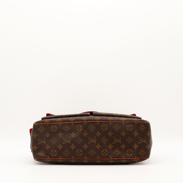 Vue du dessous Louis Vuitton Multipli Cité toile Monogram fond propre — AMANA Vintage