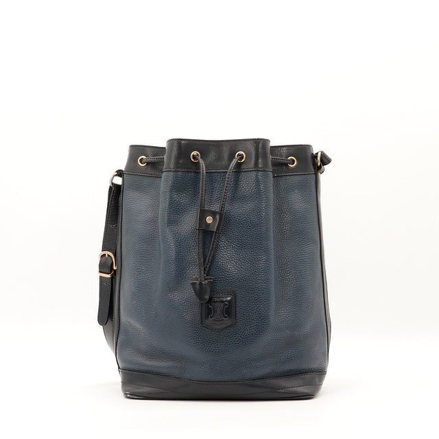 Sac seau Céline bicolore bleu marine et noir vue de face occasion authentique — AMANA Vintage