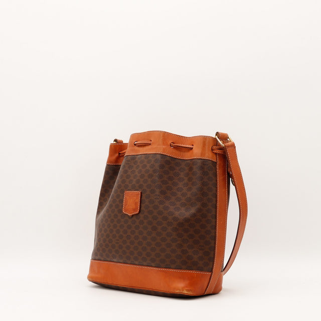 Détail toile Macadam Céline sac seau marron occasion authentique — AMANA Vintage
