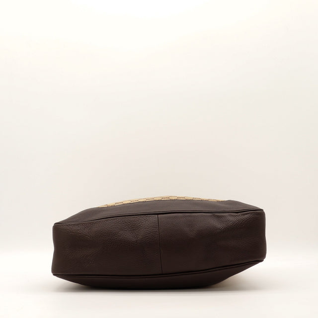 Vue du dessous Gucci Hobo Bambou fond cuir chocolat grainé — AMANA Vintage