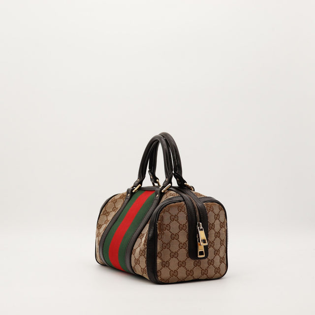 Vue de trois quarts droit Gucci Boston Joy Web canvas GG beige noir occasion — AMANA Vintage