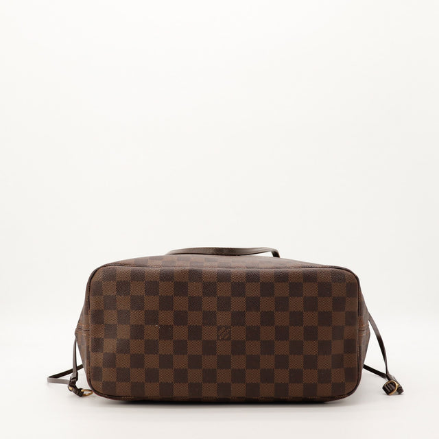 Detail anses Louis Vuitton Neverfull MM Damier Ebene usure cuir — AMANA Vintage