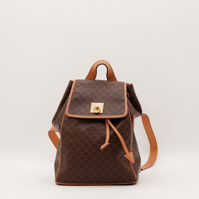 Sac à dos Céline Macadam toile enduite marron vue de face occasion authentique — AMANA Vintage