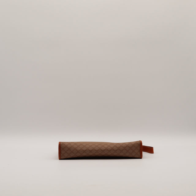 La Pochette Céline Macadam