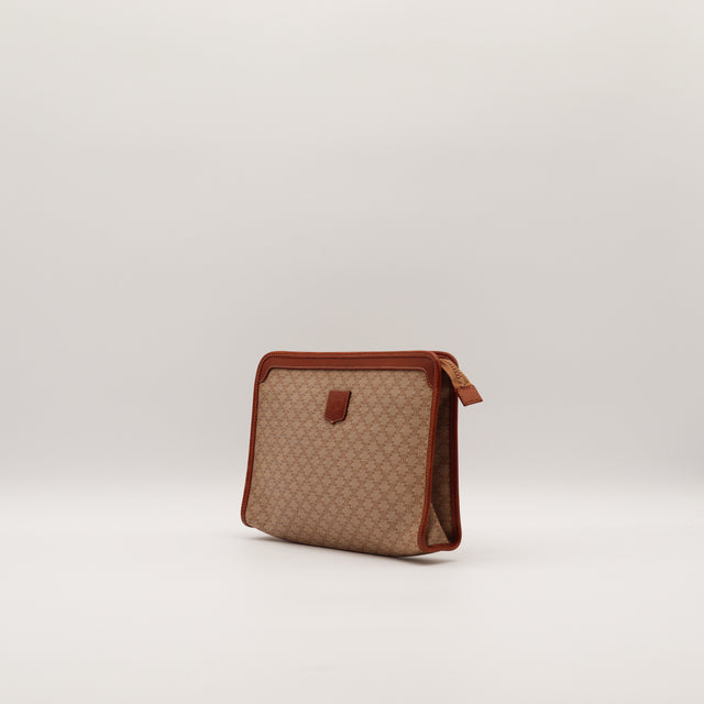 La Pochette Céline Macadam