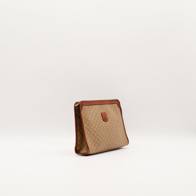 La Pochette Céline Macadam