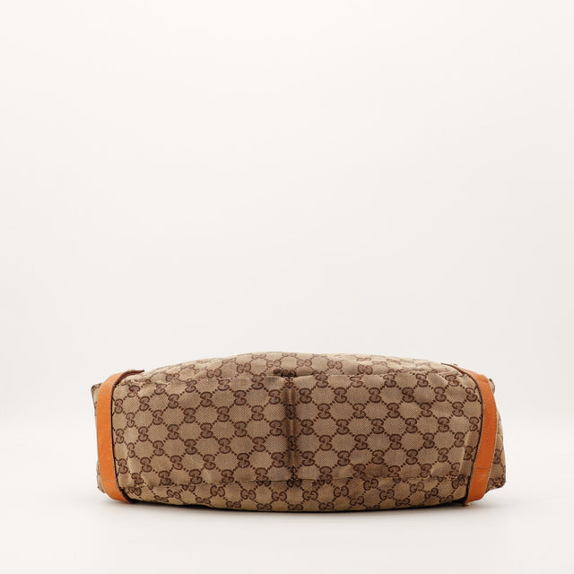 Détail fond toile monogrammée Gucci Tote Bag occasion authentique — AMANA Vintage