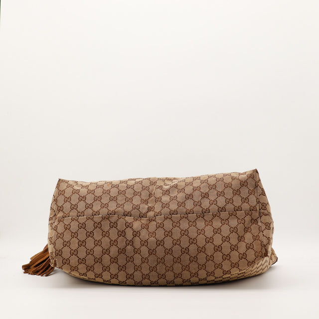 Detail fond Gucci Tote Bag Bamboo toile monogrammée — AMANA Vintage