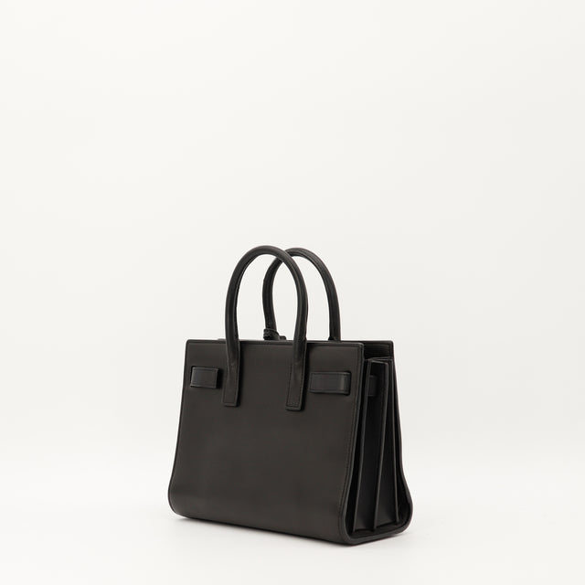 Saint Laurent Sac de Jour Nano vue de trois quarts soufflets accordeon occasion — AMANA Vintage