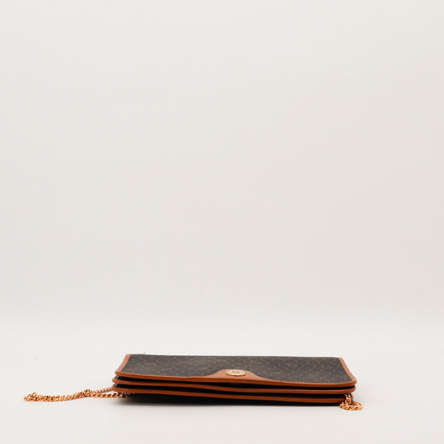 Vue du dessous pochette Christian Dior Honeycomb structure plate profil fin — AMANA Vintage