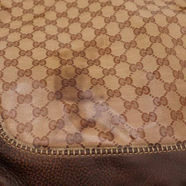 Détail tache intérieur doublure Gucci New Jackie occasion authentique — AMANA Vintage