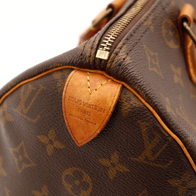 Détail languette vachette Louis Vuitton Speedy 30 zip — AMANA Vintage