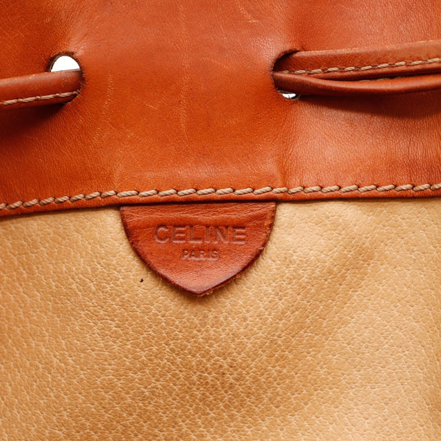 Détail cordon de serrage Céline Paris cuir occasion authentique — AMANA Vintage