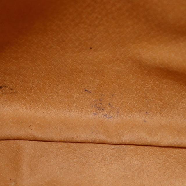 Détail doublure intérieure trace sac seau Céline Macadam occasion authentique — AMANA Vintage