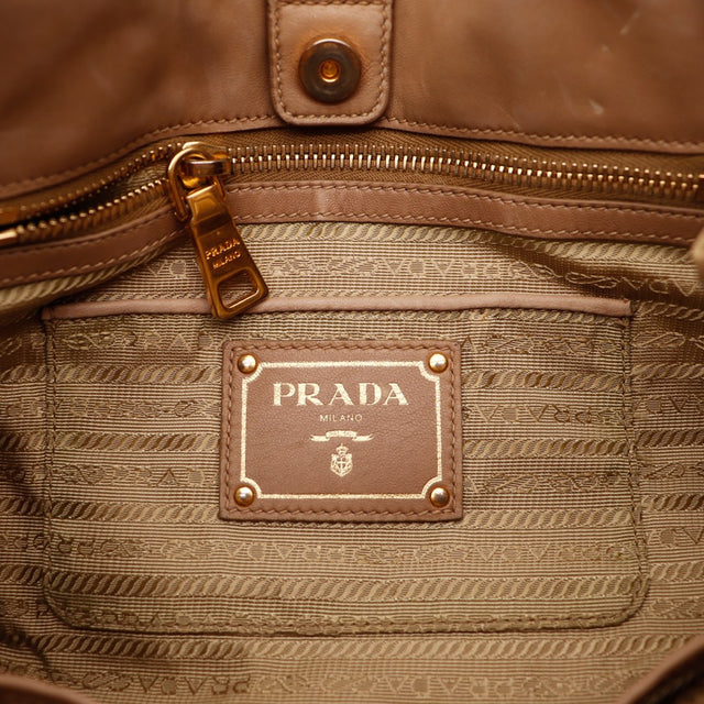 Intérieur doublure monogrammée Prada Tote Gaufre occasion authentique — AMANA Vintage