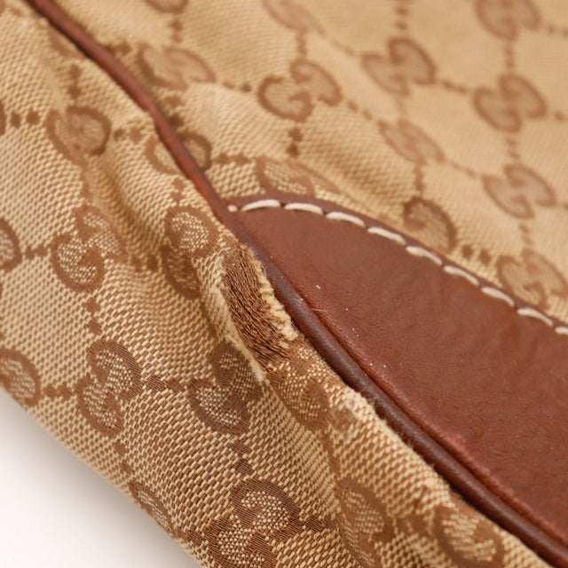 Detail effilochage toile Gucci Hobo près de l'attache — AMANA Vintage