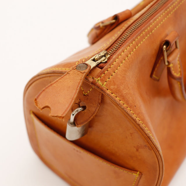 Détail fermeture éclair et cadenas Louis Vuitton Speedy 30 cuir naturel — AMANA Vintage