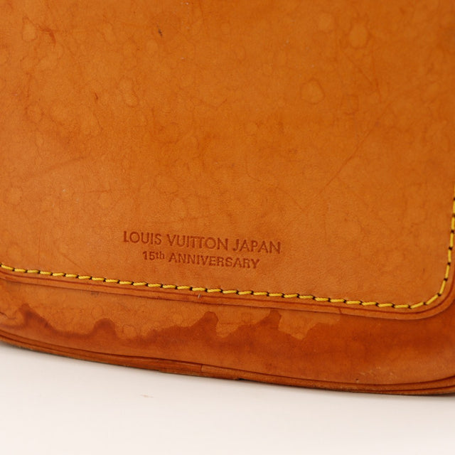 Gravure Louis Vuitton Japan 15th Anniversary sur le cuir naturel du Speedy 30 — AMANA Vintage