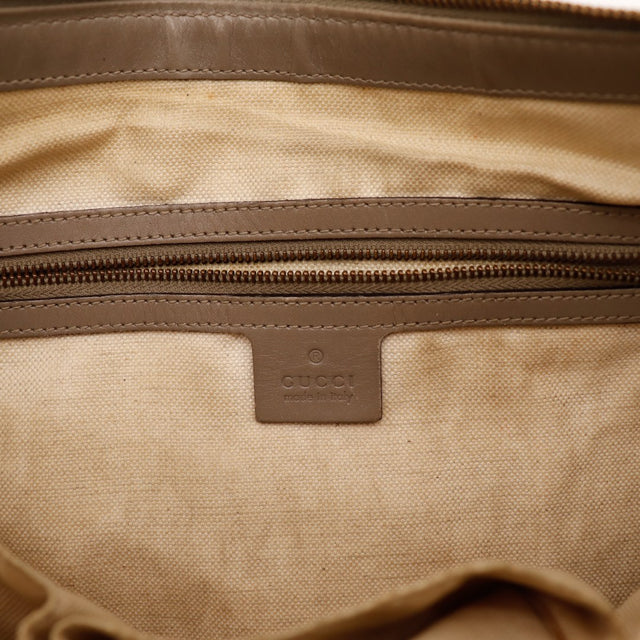 Intérieur sac Gucci Hobo doublure toile et étiquette occasion authentique — AMANA Vintage