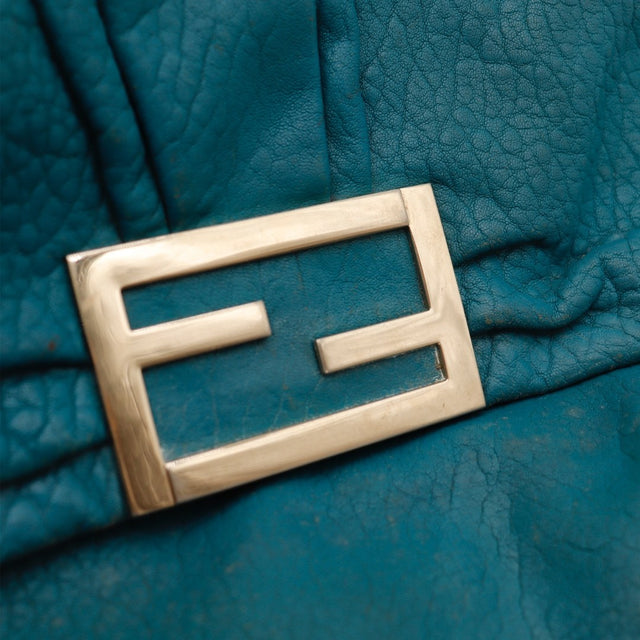 Vue de l'intérieur Fendi Mia cuir grainé bleu occasion authentique — AMANA Vintage