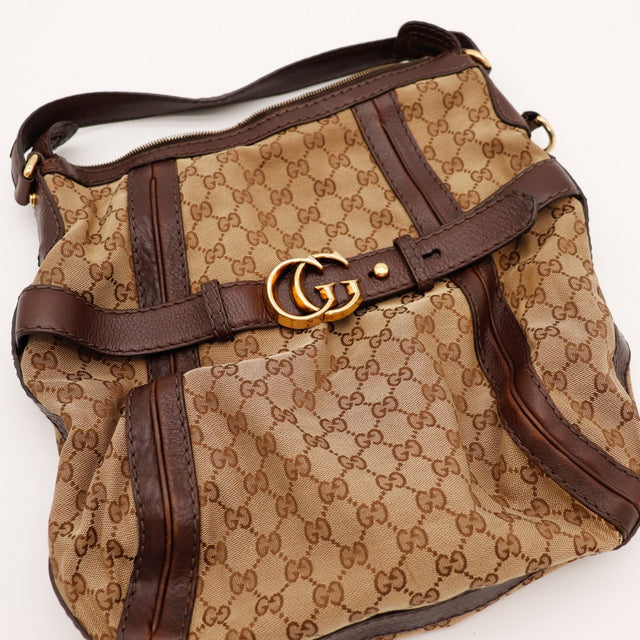Le Hobo Running Gucci