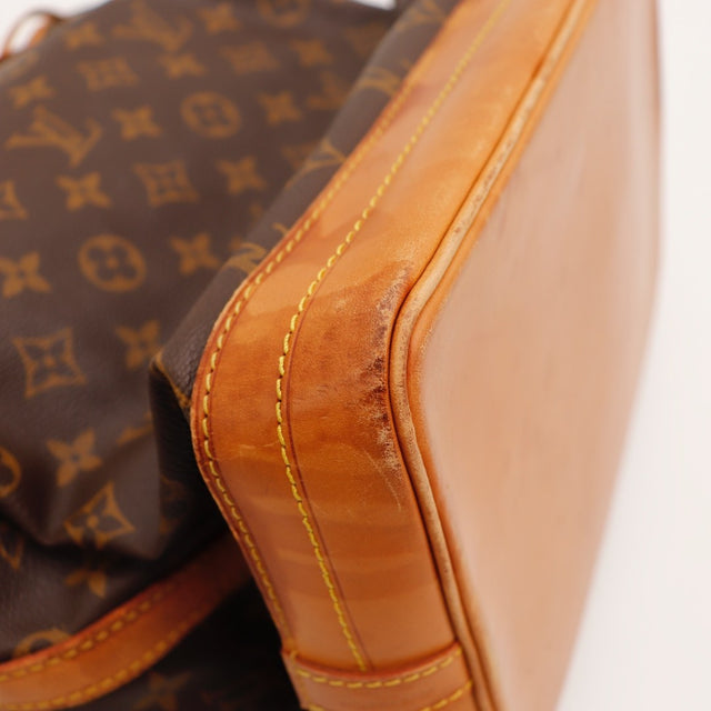 Vue du fond en cuir vachette Louis Vuitton Noé occasion authentique — AMANA Vintage