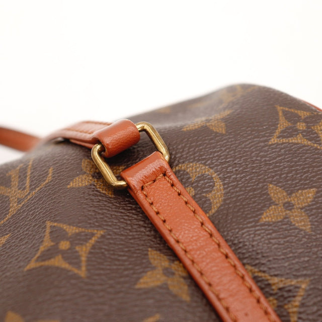 Vue du fond Louis Vuitton Papillon 26 toile Monogram occasion authentique — AMANA Vintage