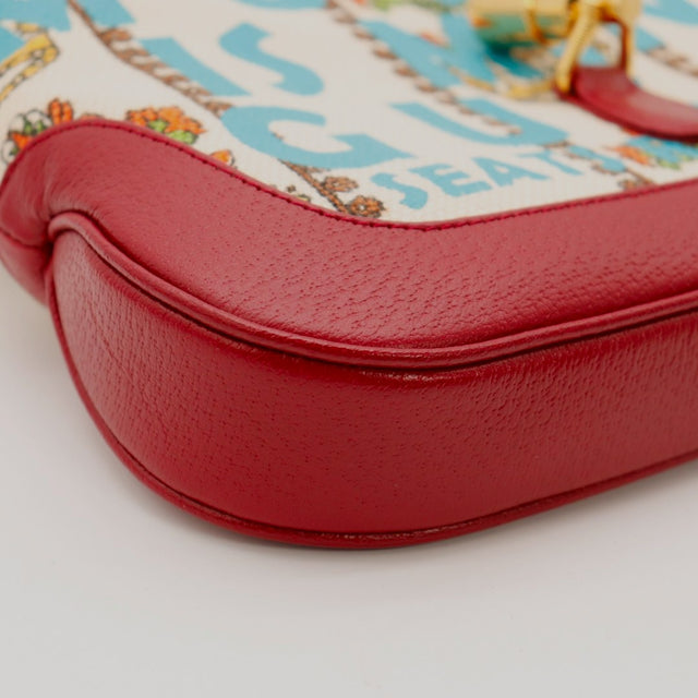 Détail coin inférieur Gucci New Jackie Music Is Mine cuir bordeaux propre sans frottement — AMANA Vintage