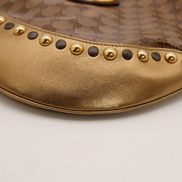 Détail dos toile monogrammée cristal et cuir doré Hobo Gucci Babouska — AMANA Vintage