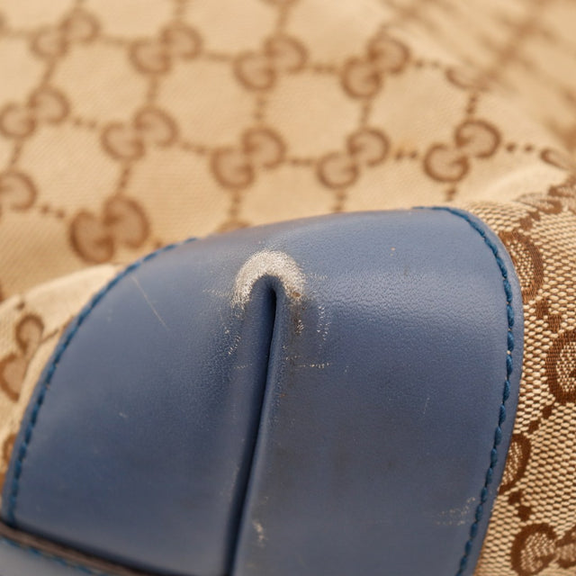 Détail couture coin Tote Bag Bottega Veneta cuir bleu marine usure — AMANA Vintage