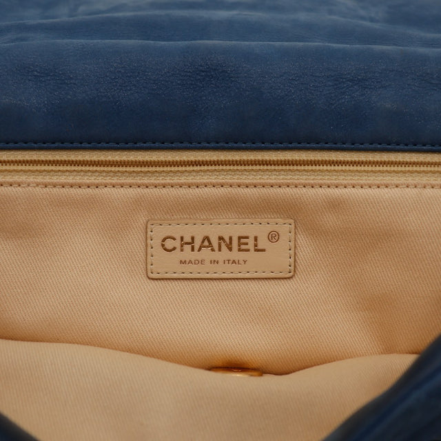 Intérieur doublure beige Chanel Classic Flap Made in Italy — AMANA Vintage