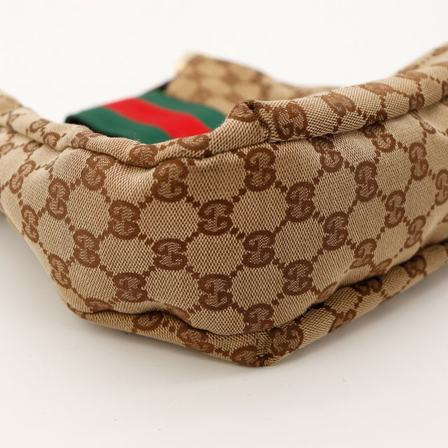 Detail coins inferieurs sac Gucci Hobo Web usure canvas fils apparents — AMANA Vintage