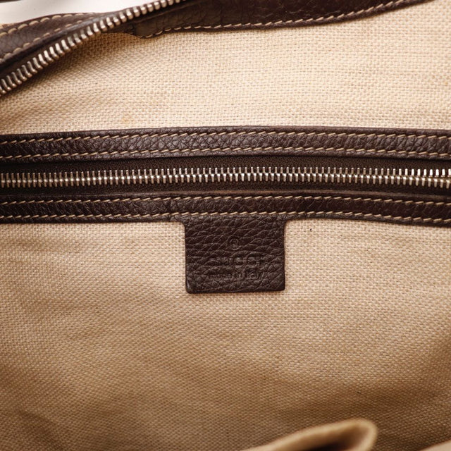 Vue du fond du sac Gucci Hobo Horsebit toile monogrammée occasion authentique — AMANA Vintage