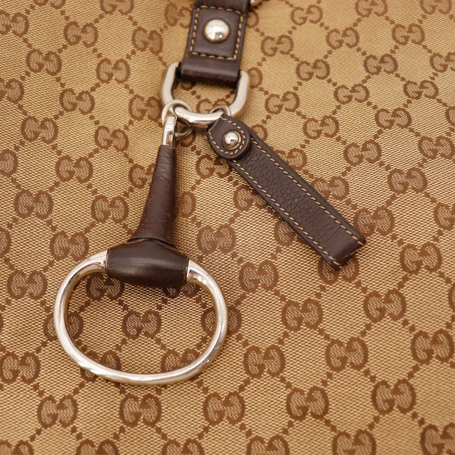Detail breloque et tirette cuir Tote Horsebit Gucci — AMANA Vintage