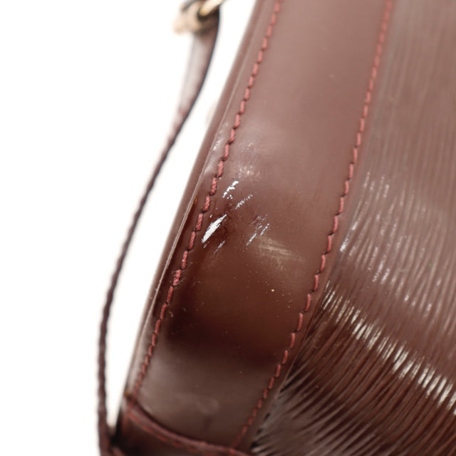 Vue intérieure Louis Vuitton Alma PM cuir Épi bordeaux occasion authentique — AMANA Vintage