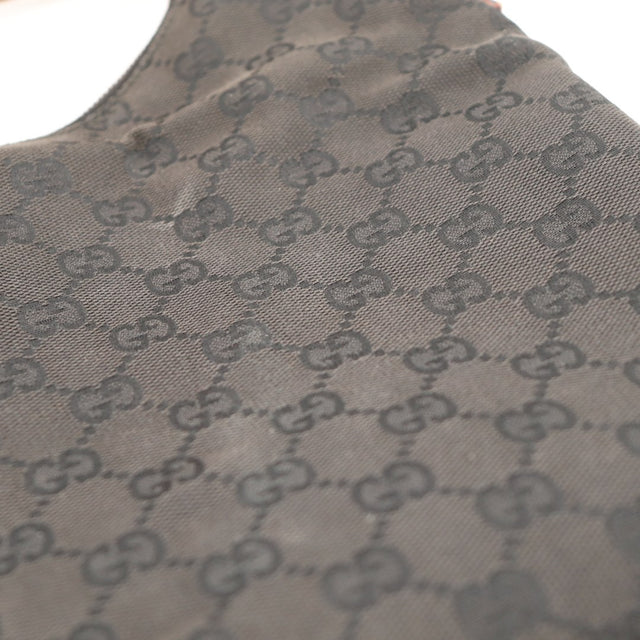Detail toile monogrammée Gucci Hobo Horsebit texture — AMANA Vintage