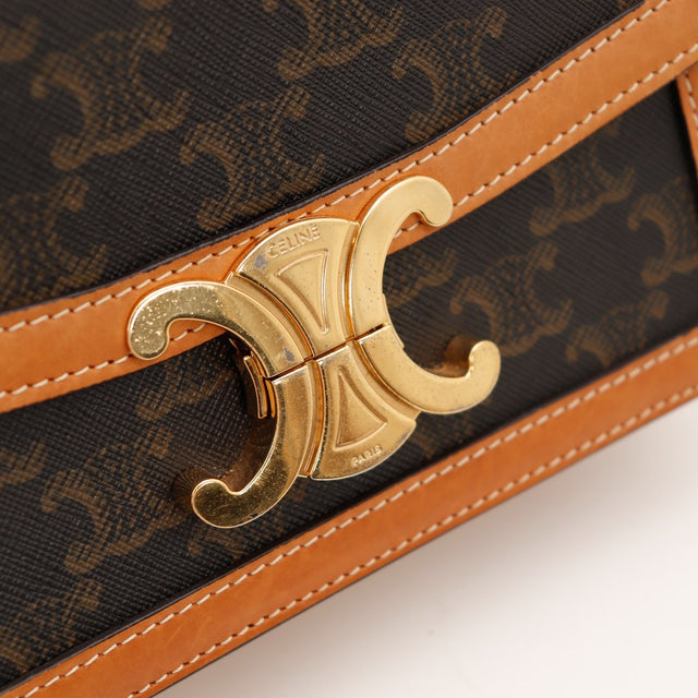 Détail fermoir Triomphe doré Céline occasion authentique — AMANA Vintage