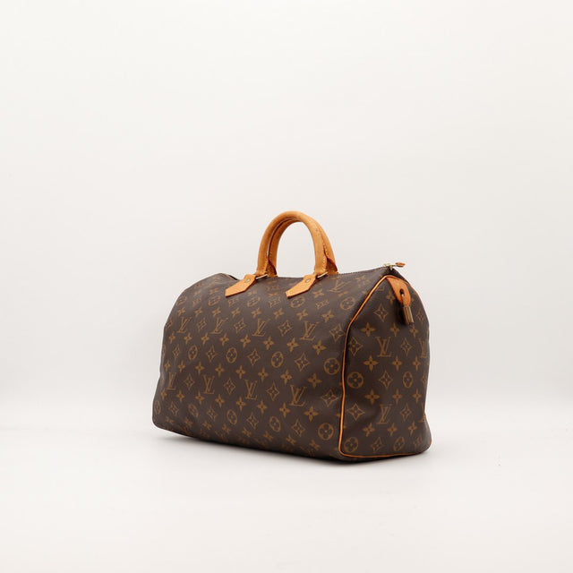 Louis Vuitton Speedy 35 vue de trois quarts toile Monogramme marron — AMANA Vintage