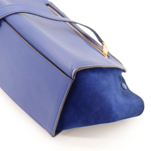 Vue de détail Céline Trapèze cuir de veau grainé et daim bleu indigo occasion authentique — AMANA Vintage