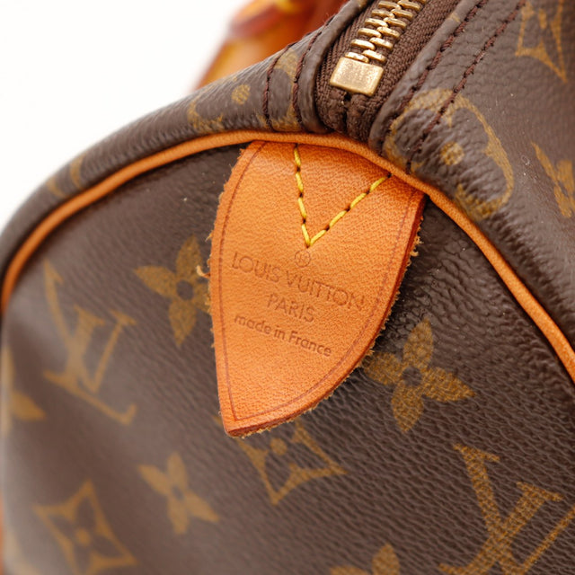 Détail languette Louis Vuitton Paris made in France Speedy 25 — AMANA Vintage
