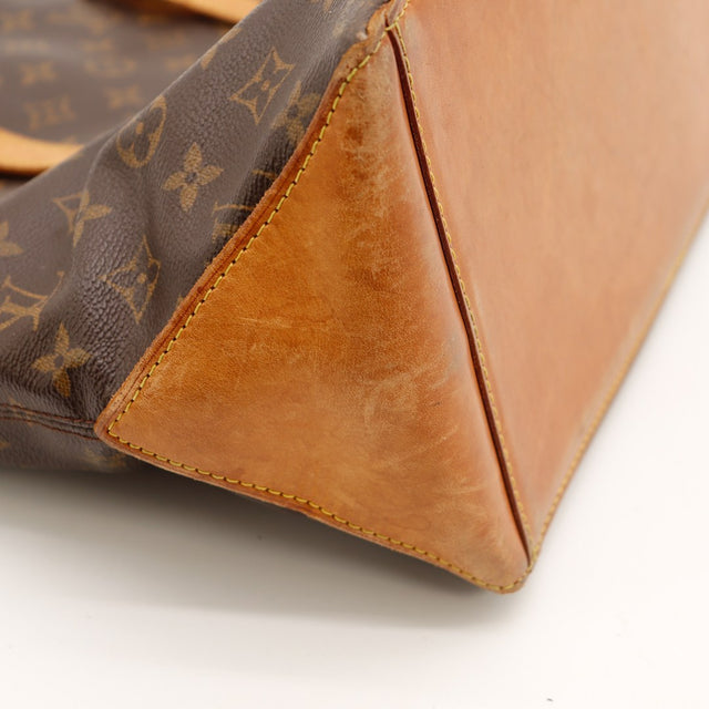 Détail angle cuir vachette Louis Vuitton Cabas Mezzo occasion authentique — AMANA Vintage