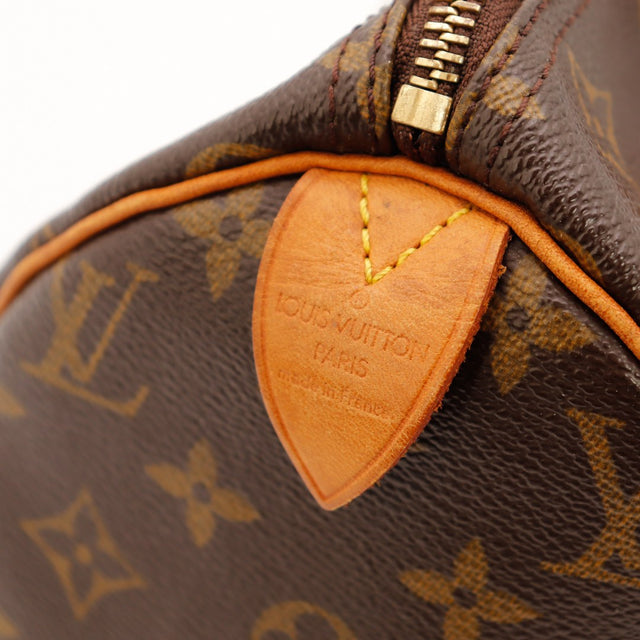Détail languette estampillée Louis Vuitton Paris Made in France Speedy 30 — AMANA Vintage