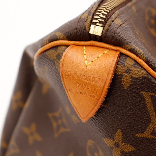 Détail tab estampillé Louis Vuitton Paris made in France Speedy 30 — AMANA Vintage