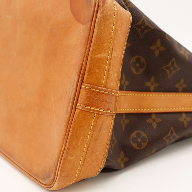 Détail du cordon de serrage Louis Vuitton Noé Toile Monogramme occasion authentique — AMANA Vintage