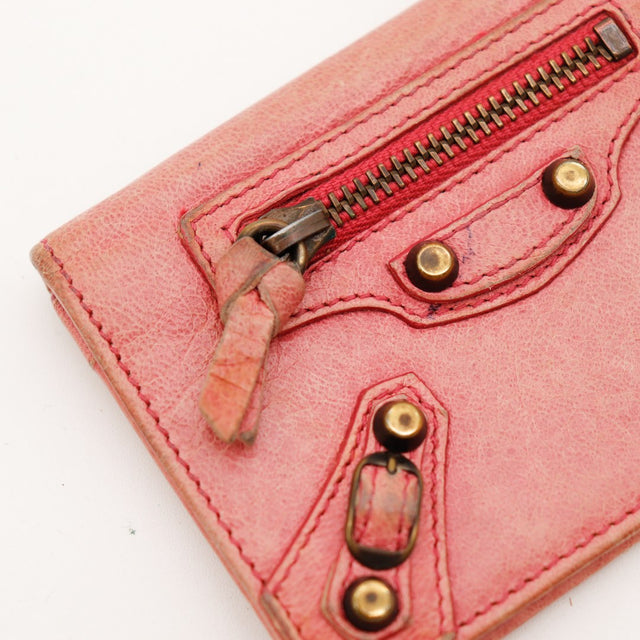 Detail zip et rivets portefeuille Balenciaga City cuir agneau rose — AMANA Vintage