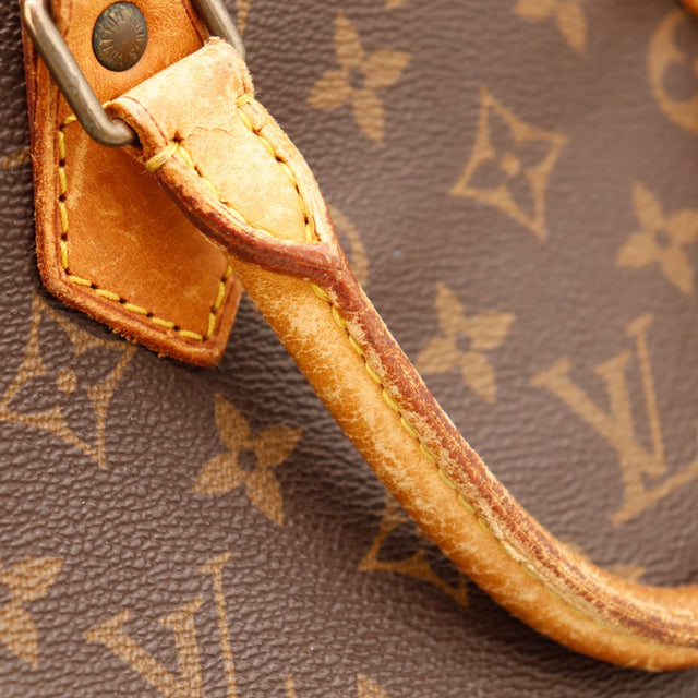 Détail anse craquelée Louis Vuitton Speedy 40 cuir vachette usé — AMANA Vintage