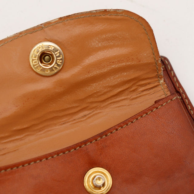 Detail poche monnaie interieur portefeuille Celine Macadam cuir marron — AMANA Vintage